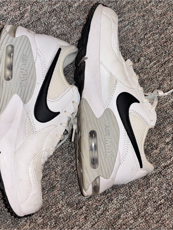 Nike Shoes - Nike Women’s White/Black Air Max Low-Top Sneakers